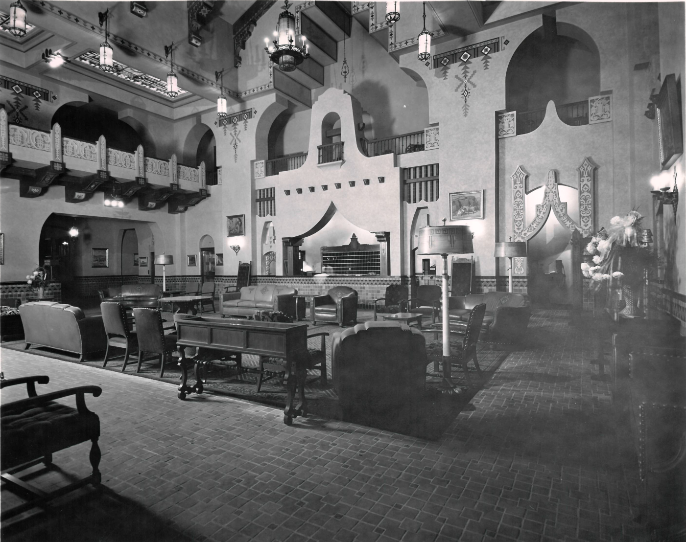 Old Plaza Hotel